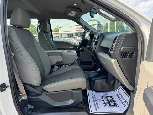 Used 2016 Ford F150 XL w/ Equipment Group 101A Mid AWD/4WD image 18