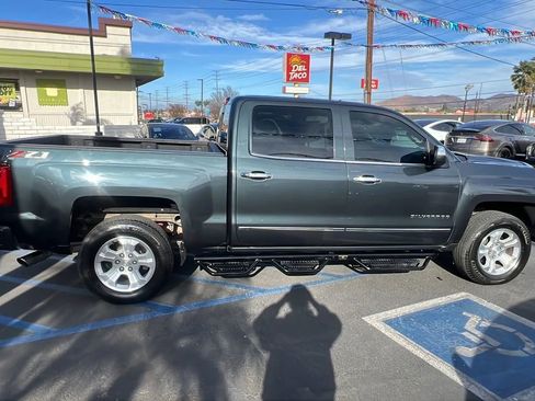 Used 2018 Chevrolet Silverado 1500 LTZ Z71 w/ LTZ Plus Package AWD/4WD image 5