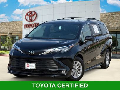 Used 2026 Toyota Sienna XLE