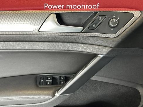 Used 2017 Volkswagen Golf Alltrack SE AWD/4WD image 14