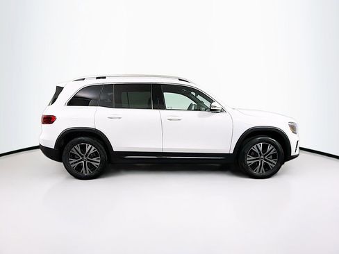 New 2026 Mercedes-Benz GLB 250 4MATIC image 8