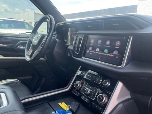 Used 2021 GMC Yukon Denali AWD/4WD image 29