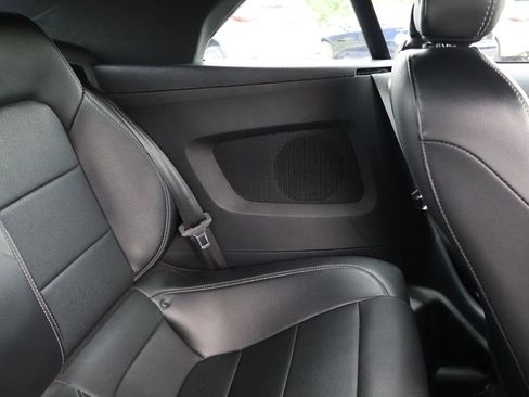 Used 2019 Ford Mustang GT Premium RWD image 16