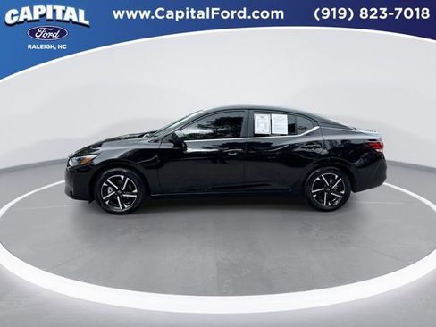 Used 2025 Nissan Sentra SV FWD image 5
