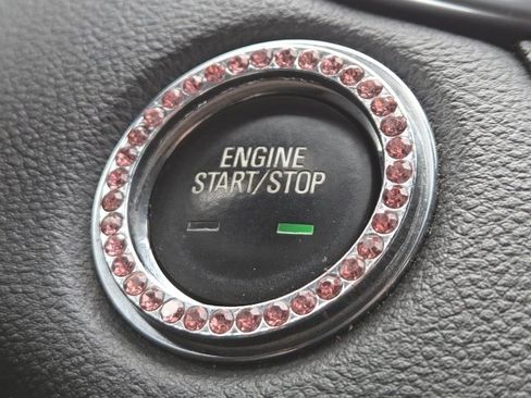 Used 2018 Chevrolet Impala LT FWD image 20