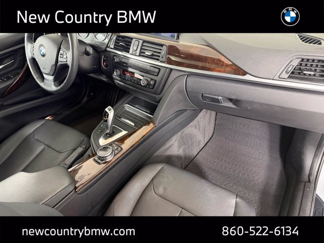 Used 2014 BMW 320i xDrive Sedan AWD/4WD image 27
