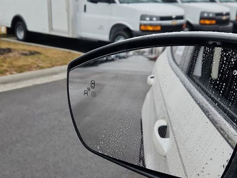 Used 2020 Ford EcoSport Titanium image 37