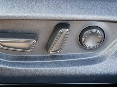 Used 2025 Toyota Camry XSE image 21