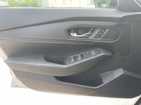 Used 2024 Honda Accord EX-L image 11