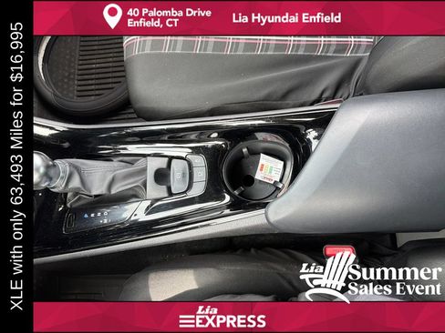 Used 2019 Toyota C-HR XLE FWD image 22