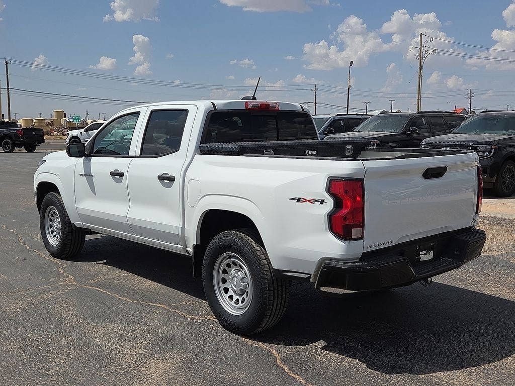 Used 2024 Chevrolet Colorado W/T w/ WT Convenience Package AWD/4WD image 3