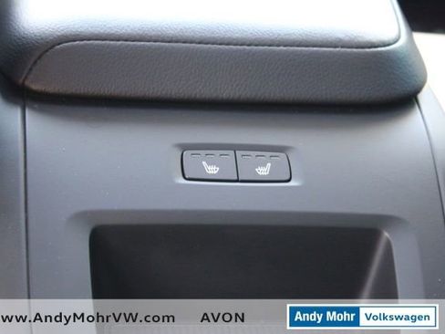 Used 2020 Volvo S60 T6 Momentum w/ Protection Package Premier image 29