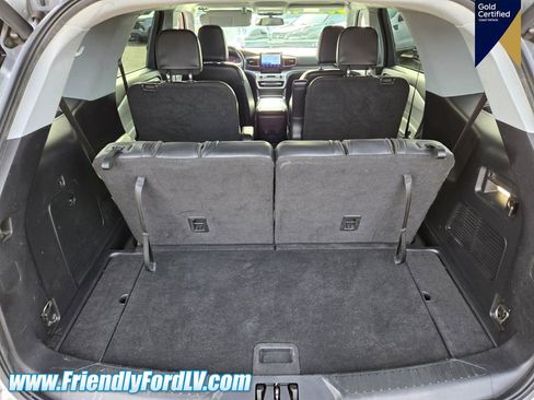 Certified 2022 Ford Explorer XLT image 11