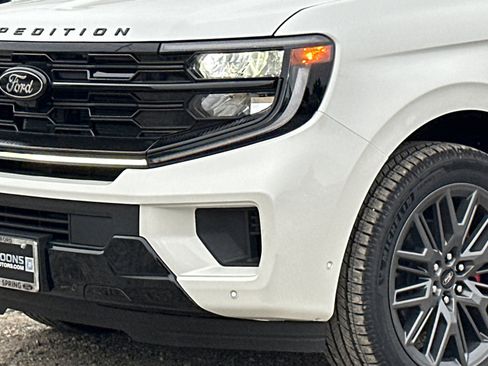 New 2025 Ford Expedition Platinum w/ Stealth Performance Package image 2
