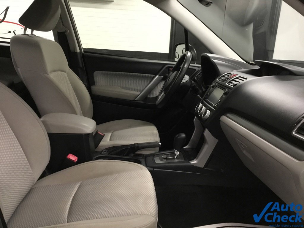 Used 2017 Subaru Forester 2.5i w/ Alloy Wheel Package AWD/4WD image 31