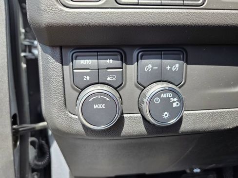 Used 2024 Chevrolet Tahoe RST w/ Luxury Package AWD/4WD image 10