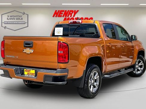 Used 2017 Chevrolet Colorado Z71 AWD/4WD image 6