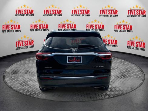 Used 2018 Buick Enclave Essence image 6