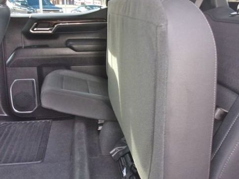 Used 2023 GMC Sierra 1500 Elevation image 31
