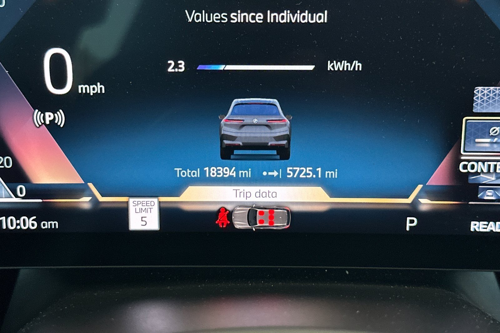Used 2024 BMW iX xDrive50 w/ Sport Package AWD/4WD image 25