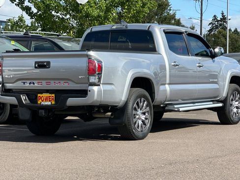 Used 2021 Toyota Tacoma Limited AWD/4WD image 4