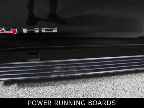 Used 2024 GMC Sierra 2500 AT4 w/ AT4 Premium Plus Package image 12