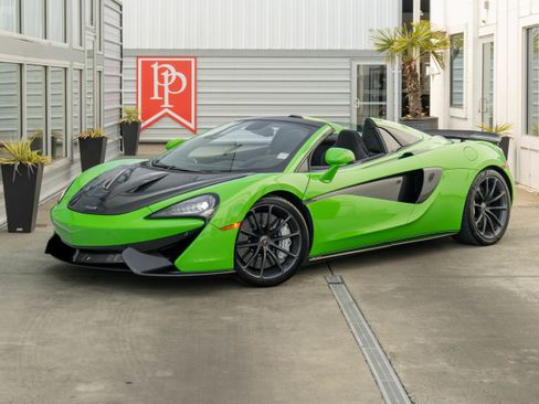 Used 2018 McLaren 570S Spider RWD image 2