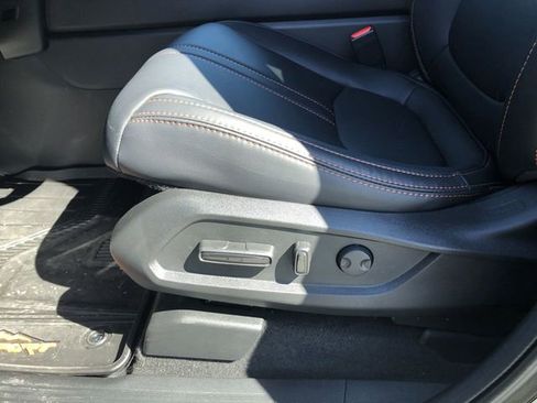 Certified 2025 Honda Pilot TrailSport image 22