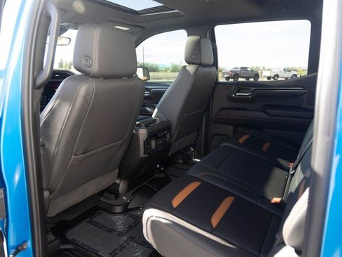 Used 2024 GMC Sierra 1500 AT4 w/ Technology Package AWD/4WD image 20