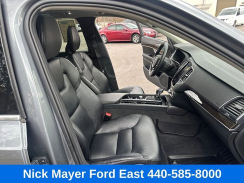 Used 2019 Volvo XC90 T6 Momentum w/ Advanced Package image 29