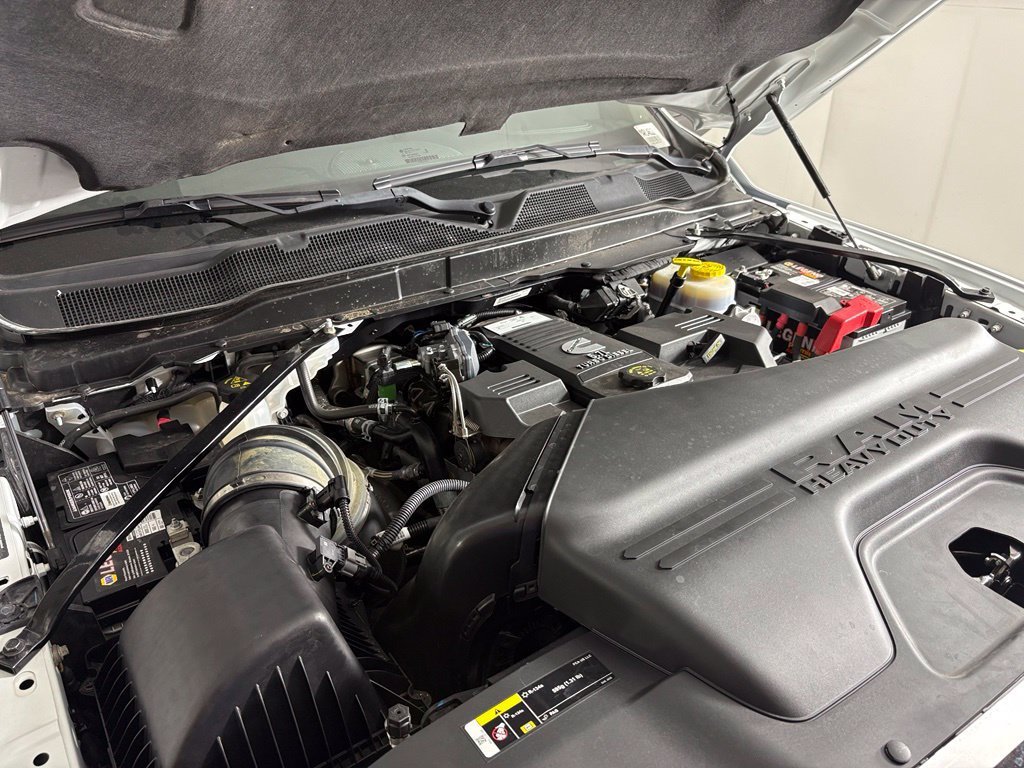 Used 2024 RAM 3500 Laramie w/ Towing Technology Group AWD/4WD image 43