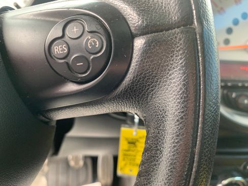 Used 2013 MINI Cooper S FWD image 9