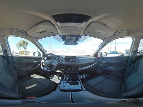 Used 2025 Nissan Rogue SV FWD image 44