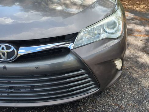 Used 2017 Toyota Camry XLE image 11