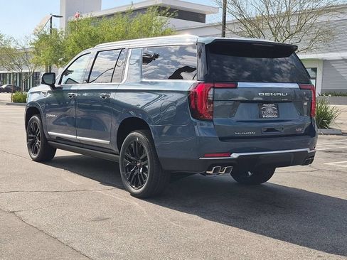 New 2026 GMC Yukon XL Denali w/ Sun & Power Step Package AWD/4WD image 7