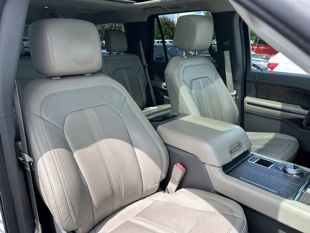 Used 2019 Ford Expedition Limited w/ Special Edition Package RWD image 43