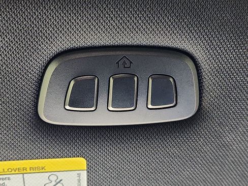 Used 2017 Ford F150 Raptor w/ Equipment Group 802A Luxury image 22