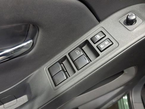 Used 2022 Nissan Frontier SV w/ SV Premium Package image 14