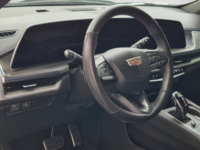 Used 2024 Cadillac XT4 Sport FWD image 10
