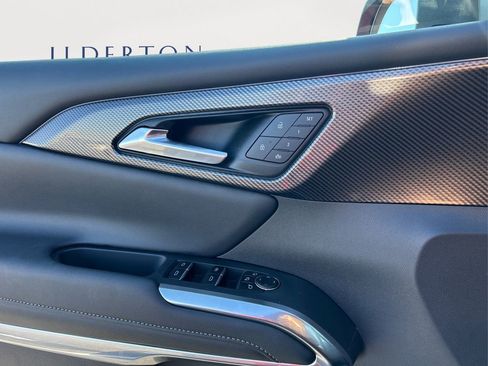 Used 2025 Chevrolet Traverse High Country w/ LPO, Floor Liner Package image 18