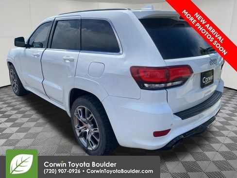 Used 2014 Jeep Grand Cherokee SRT8 w/ Luxury Group II AWD/4WD image 5