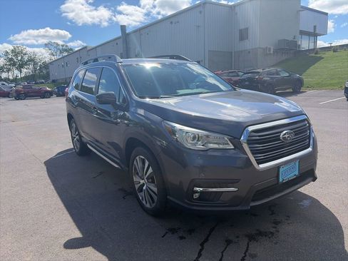Used 2020 Subaru Ascent Limited w/ Popular Package #4 AWD/4WD image 11