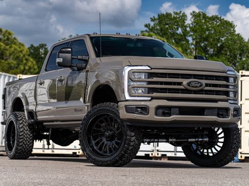 New 2026 Ford F250 Lariat w/ Lariat Ultimate Package AWD/4WD image 1