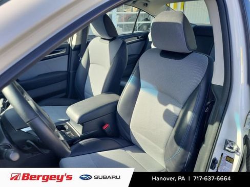 Used 2018 Subaru Legacy 2.5i Sport image 11