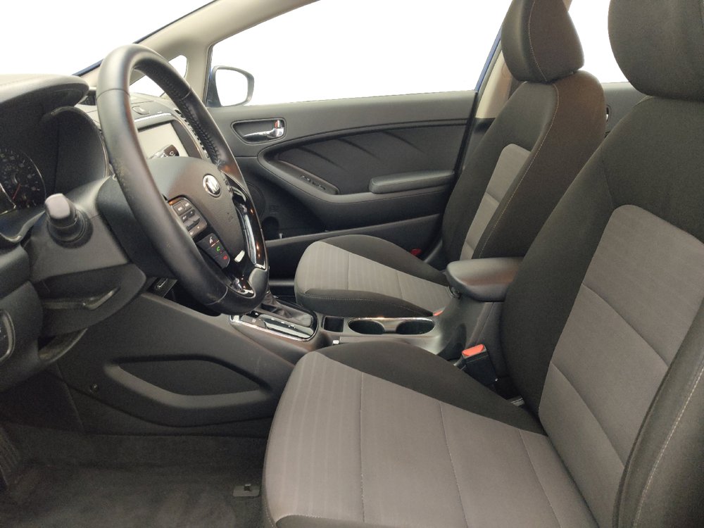 Used 2018 Kia Forte S FWD image 17