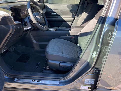 New 2026 Nissan Kicks SV w/ SV Premium Package image 20