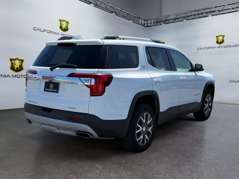 Used 2023 GMC Acadia SLT AWD/4WD image 5