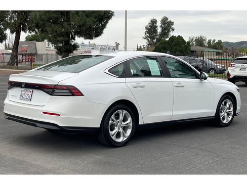 Certified 2023 Honda Accord LX image 6