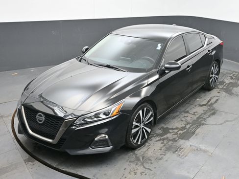 Used 2021 Nissan Altima 2.5 SR image 34