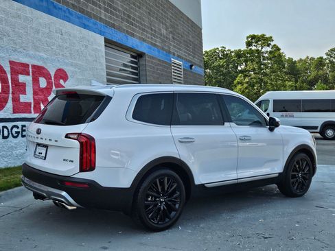 Used 2021 Kia Telluride SX w/ SX Prestige Package AWD/4WD image 7